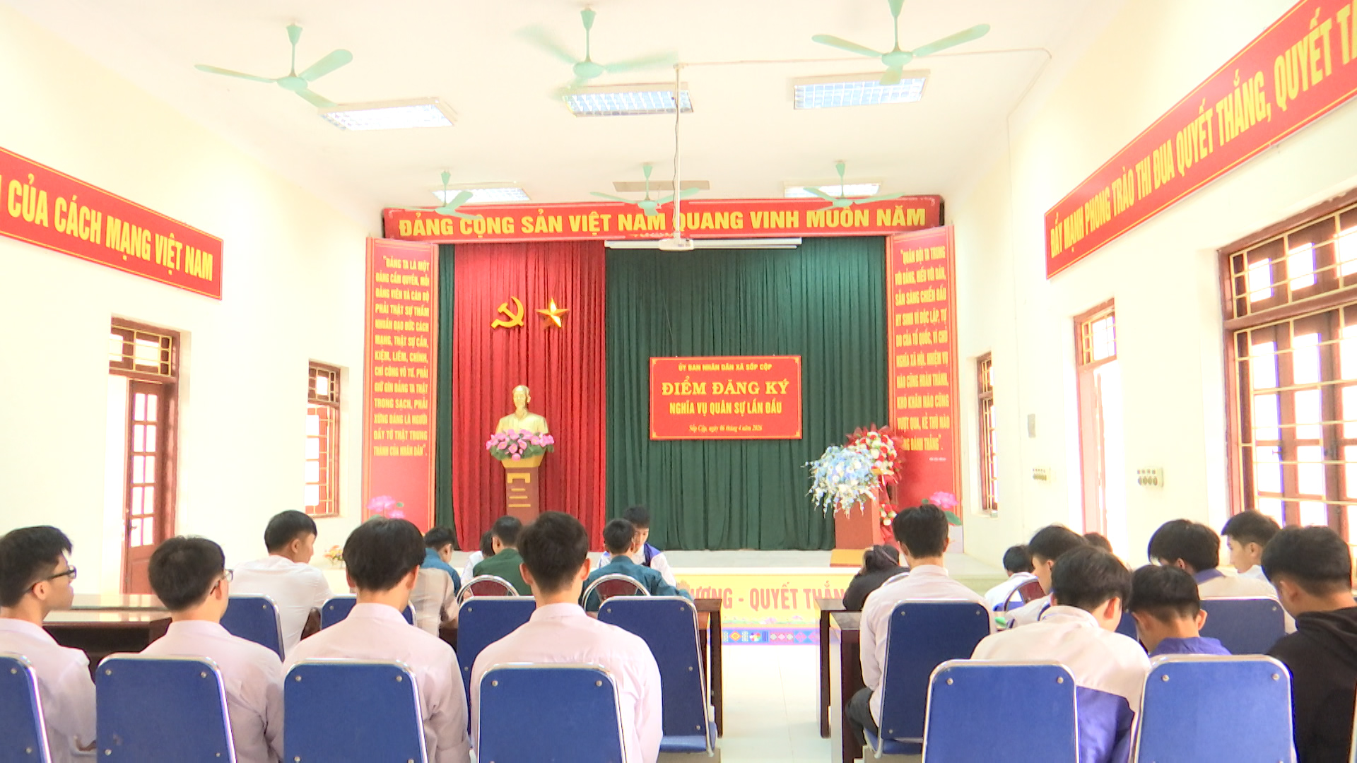 anh tin bai